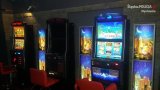 zdjęcie poglądowe pochodzące z archiwum policji - przedstawia automaty do gier hazardowych -